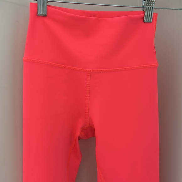 Alo High-Waist Airlift Legging - Picture 1 of 7